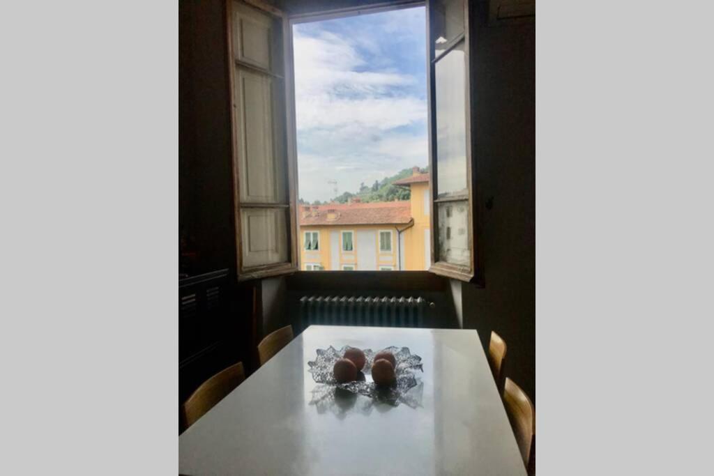 Sunny Top Floor In San Frediano Firenze Bagian luar foto